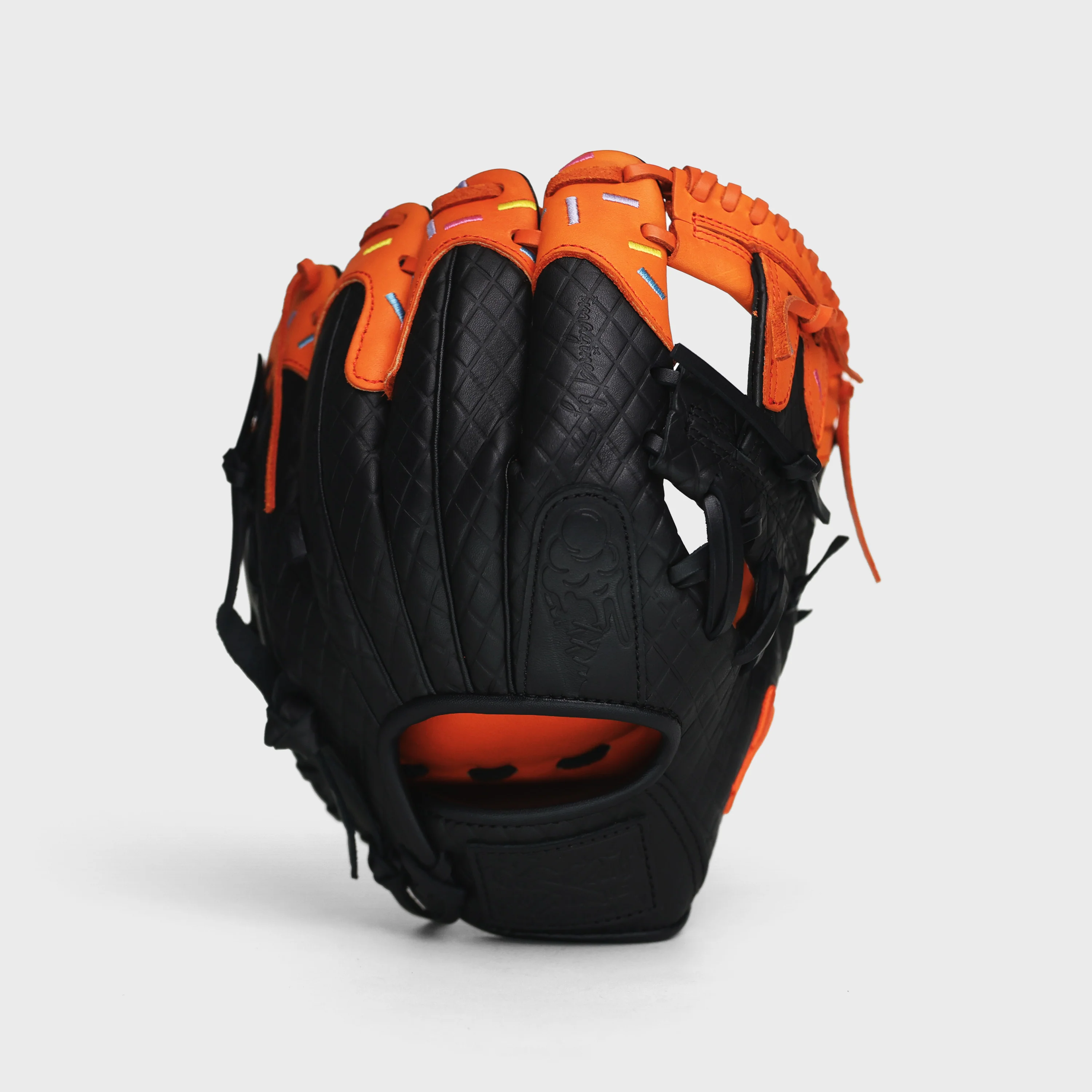 youth | pumpkin spice ice cream glove - Image 3